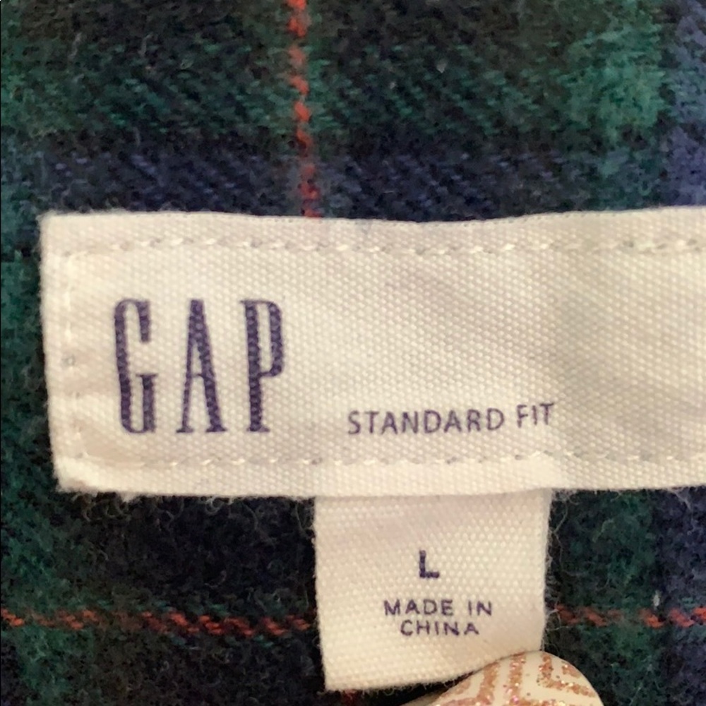 Gap flannel - Picture 3 of 3